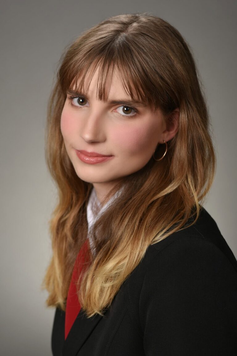 Lajdi Zselyke Apolka 12.B