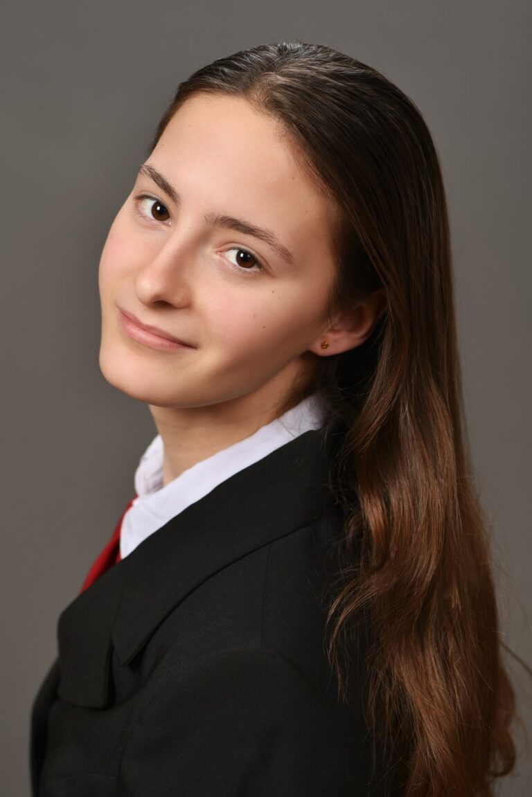 Koller Kamilla 12.B